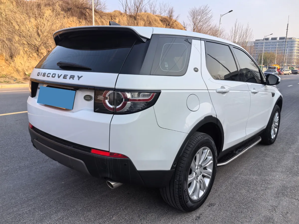 2019 Land Rover Discovery Sport 2.0T 241HP L4 9AT,autocango,china used car exporter,china ev exporter,chinese used car exporter,chinese used ev exporter