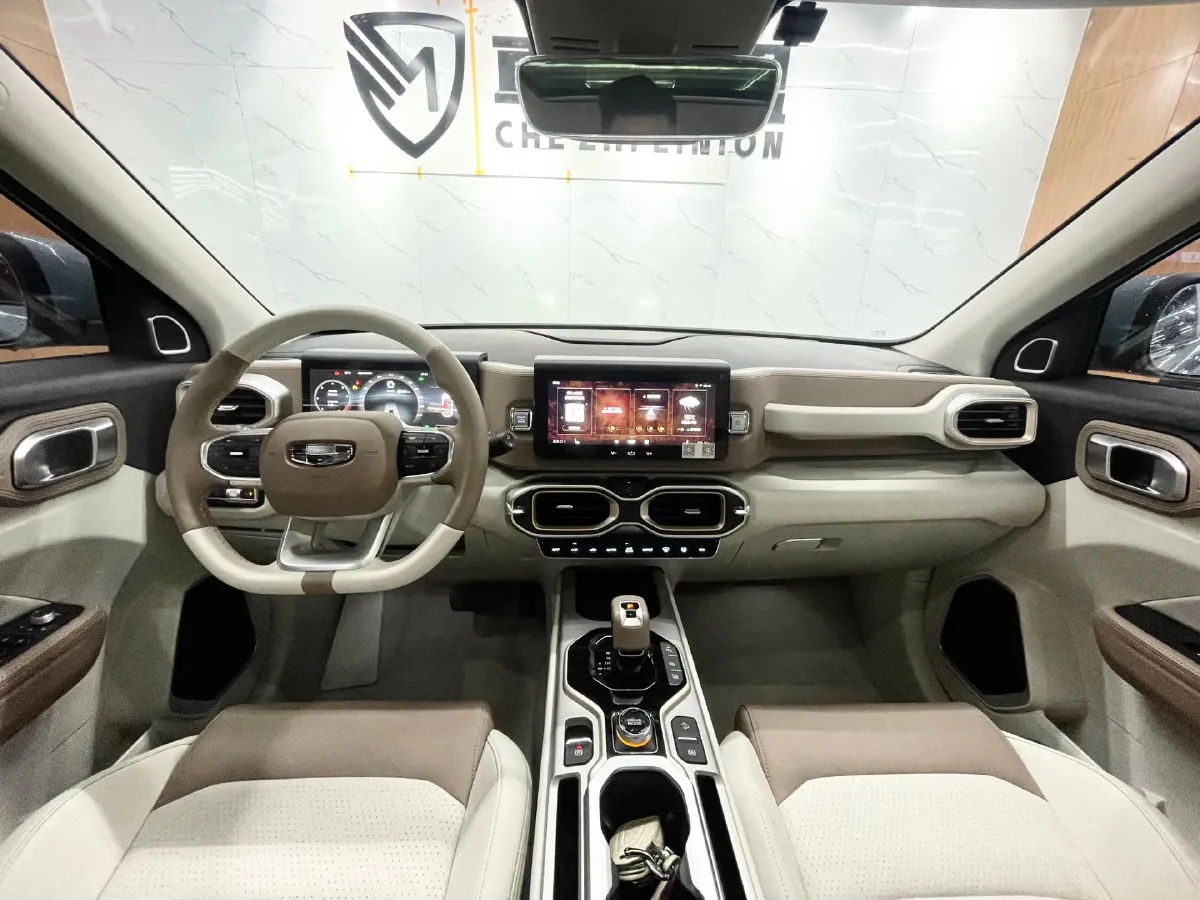 2020 Geely ICON 1.5T 177HP L3 7DCT,autocango,china used car exporter,china ev exporter,chinese used car exporter,chinese used ev exporter