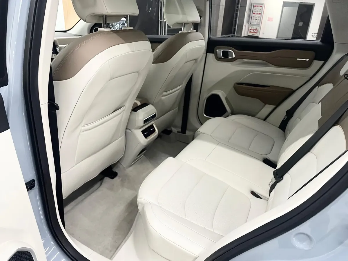 2020 Geely ICON 1.5T 177HP L3 7DCT,autocango,china used car exporter,china ev exporter,chinese used car exporter,chinese used ev exporter