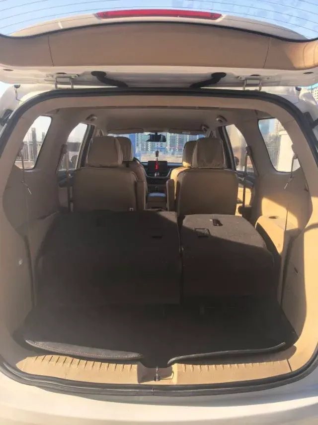 2017 SWM X7 1.5T 156HP L4 5MT,autocango,china used car exporter,china ev exporter,chinese used car exporter,chinese used ev exporter