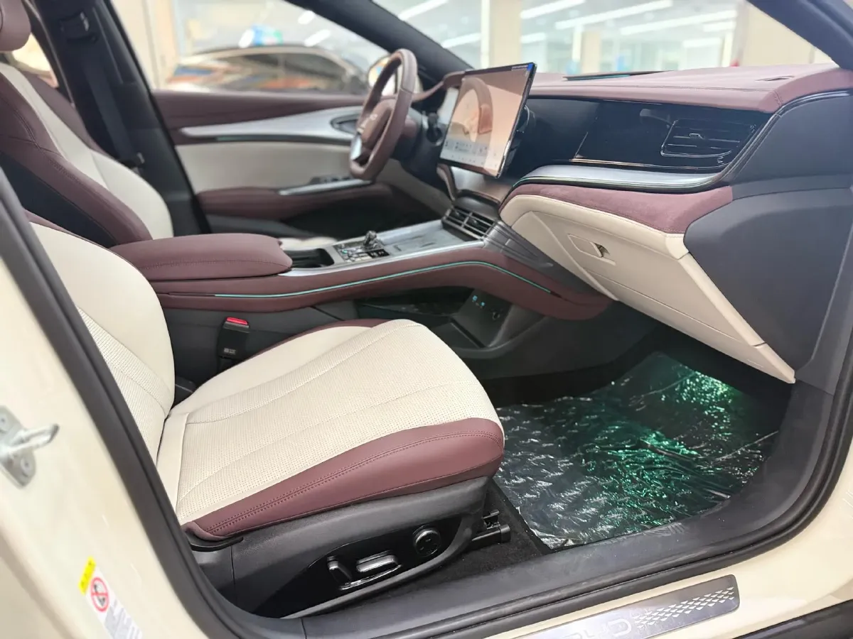 2025 BYD Seal07 DM-i 1.5L 101HP L4 E-CVT PHEV 17.6KWH,autocango,china used car exporter,china ev exporter,chinese used car exporter,chinese used ev exporter