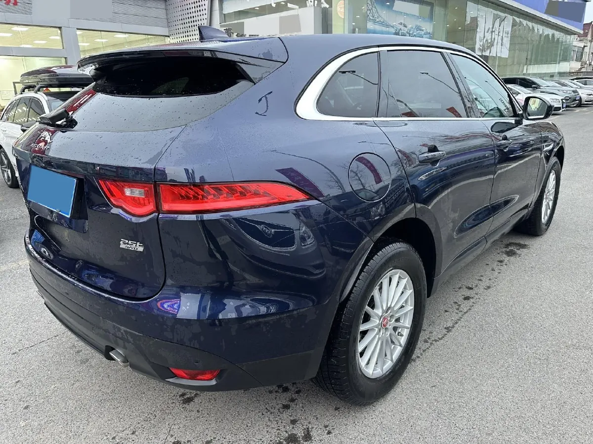 2020 Jaguar F-PACE 2.0T 250HP L4 8AT,autocango,china used car exporter,china ev exporter,chinese used car exporter,chinese used ev exporter