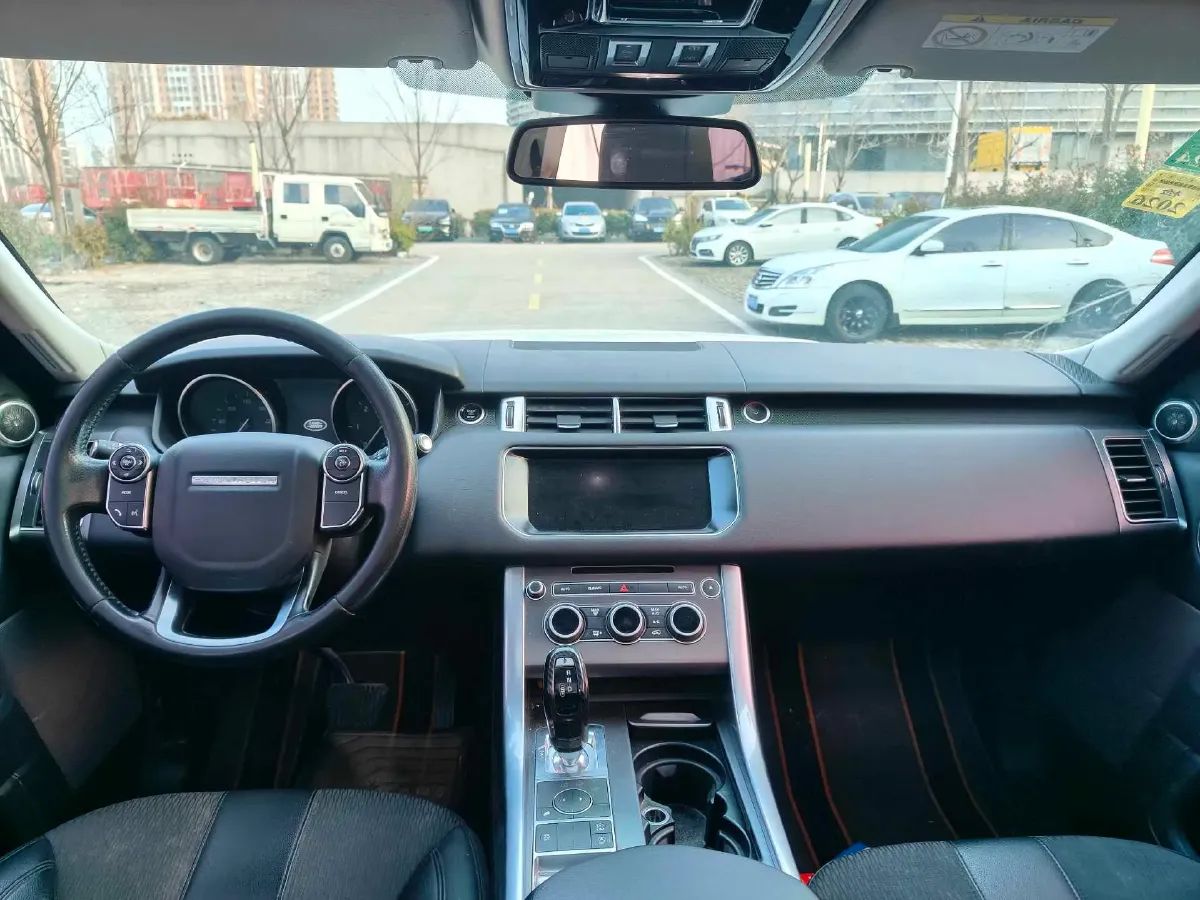 2014 Land Rover Range Rover Evoque 2.0T 241HP L4 9AT,autocango,china used car exporter,china ev exporter,chinese used car exporter,chinese used ev exporter