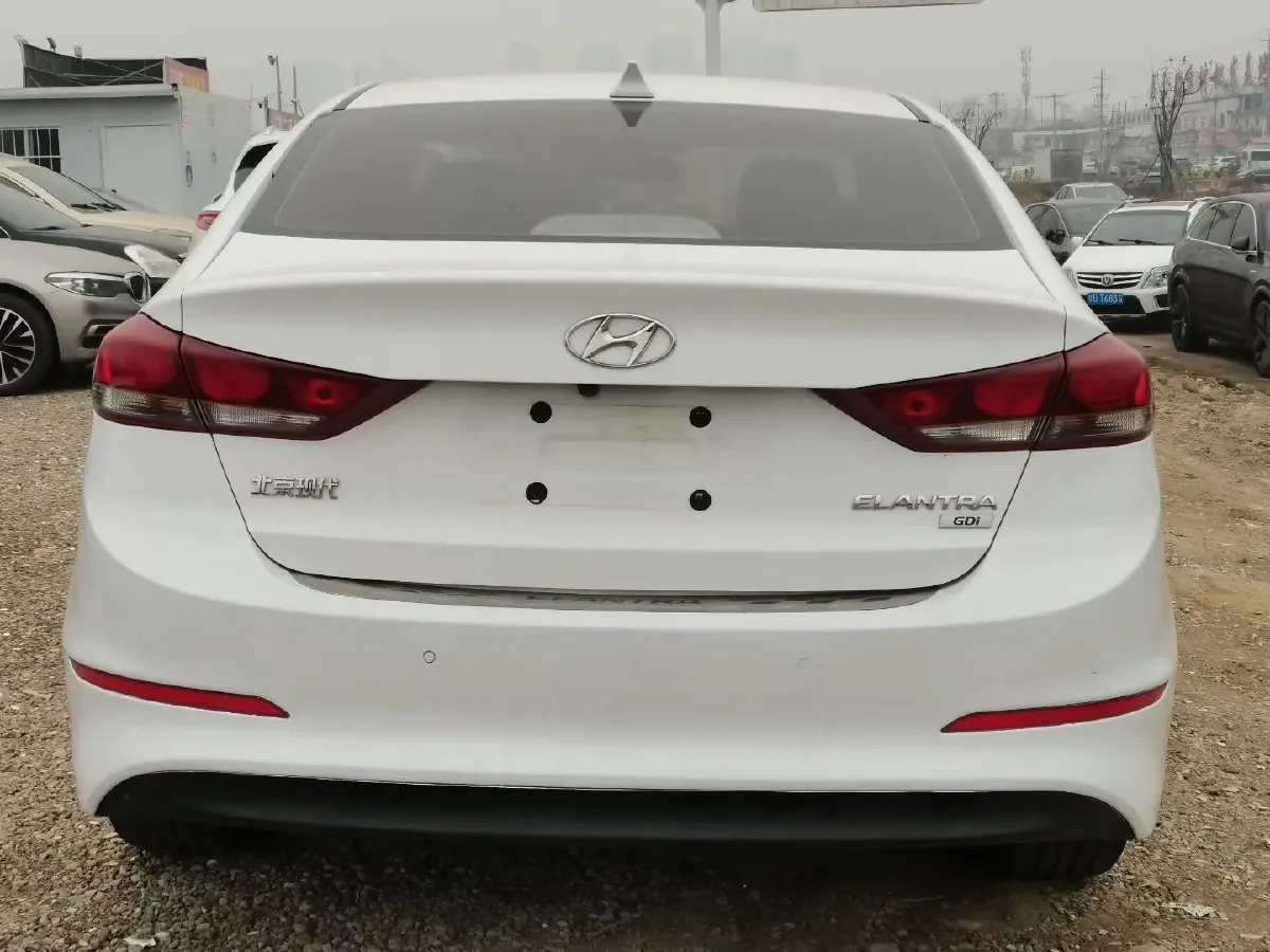 2016 Hyundai Elantra 1.6L 130HP L4 6AT,autocango,china used car exporter,china ev exporter,chinese used car exporter,chinese used ev exporter