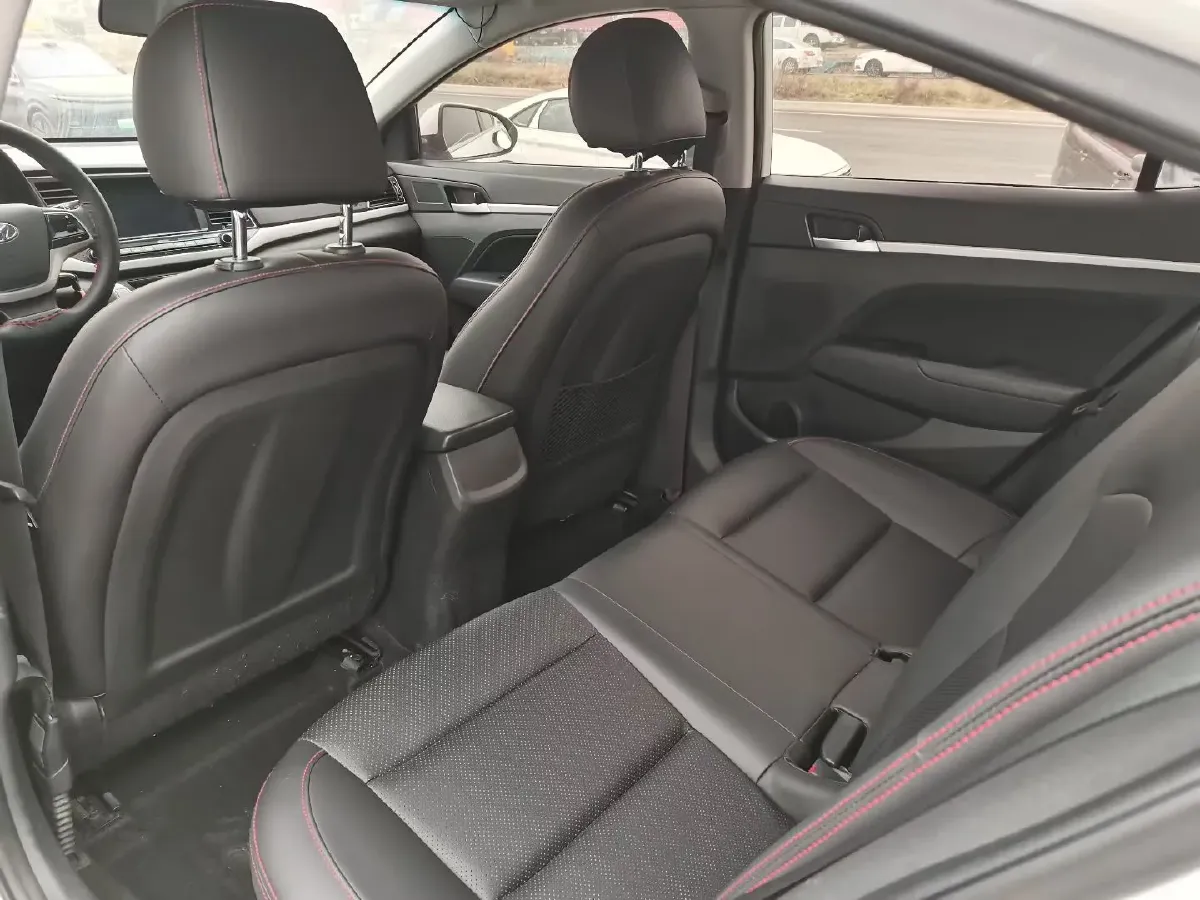 2016 Hyundai Elantra 1.6L 130HP L4 6AT,autocango,china used car exporter,china ev exporter,chinese used car exporter,chinese used ev exporter