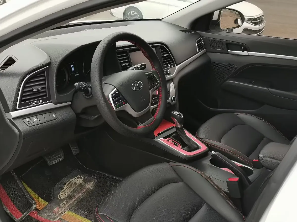 2016 Hyundai Elantra 1.6L 130HP L4 6AT,autocango,china used car exporter,china ev exporter,chinese used car exporter,chinese used ev exporter