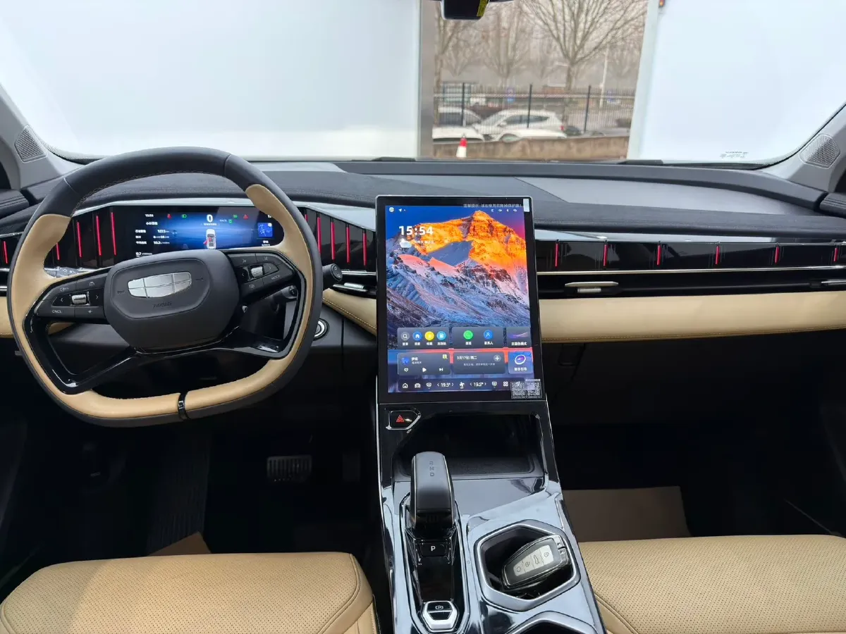 2023 Geely StarRay 1.5T 181HP L4 7DCT,autocango,china used car exporter,china ev exporter,chinese used car exporter,chinese used ev exporter