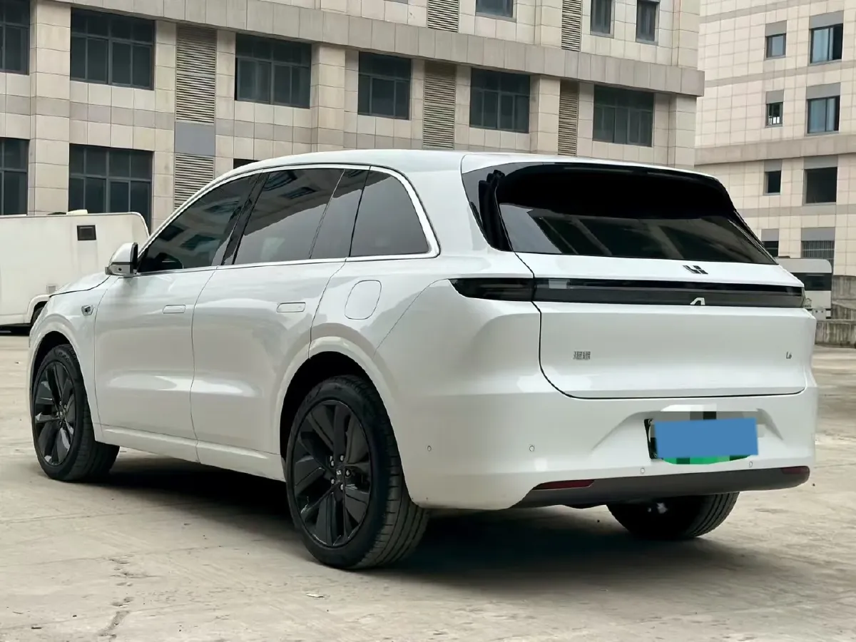 2024 Li L6 Range Extended 154HP L4 REEV 36.8KWH,autocango,china used car exporter,china ev exporter,chinese used car exporter,chinese used ev exporter