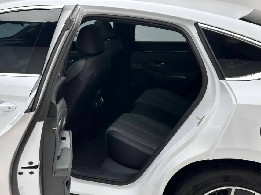 2024 BYD QinL 1.5L 101HP L4 E-CVT PHEV 15.87KWH,autocango,china used car exporter,china ev exporter,chinese used car exporter,chinese used ev exporter