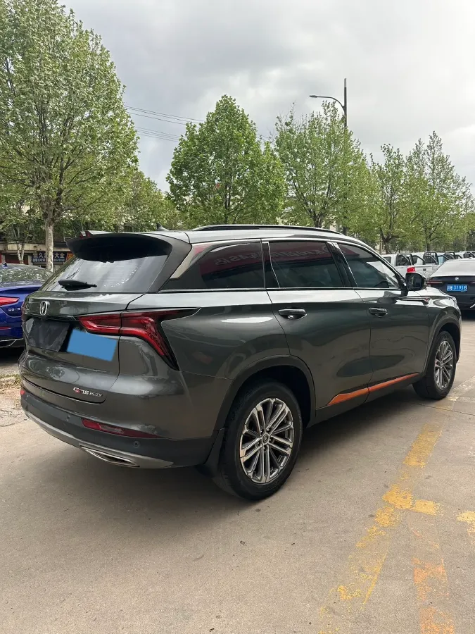 2021 ChangAn CS75 Plus 1.5T 178HP L4 6AT,autocango,china used car exporter,china ev exporter,chinese used car exporter,chinese used ev exporter