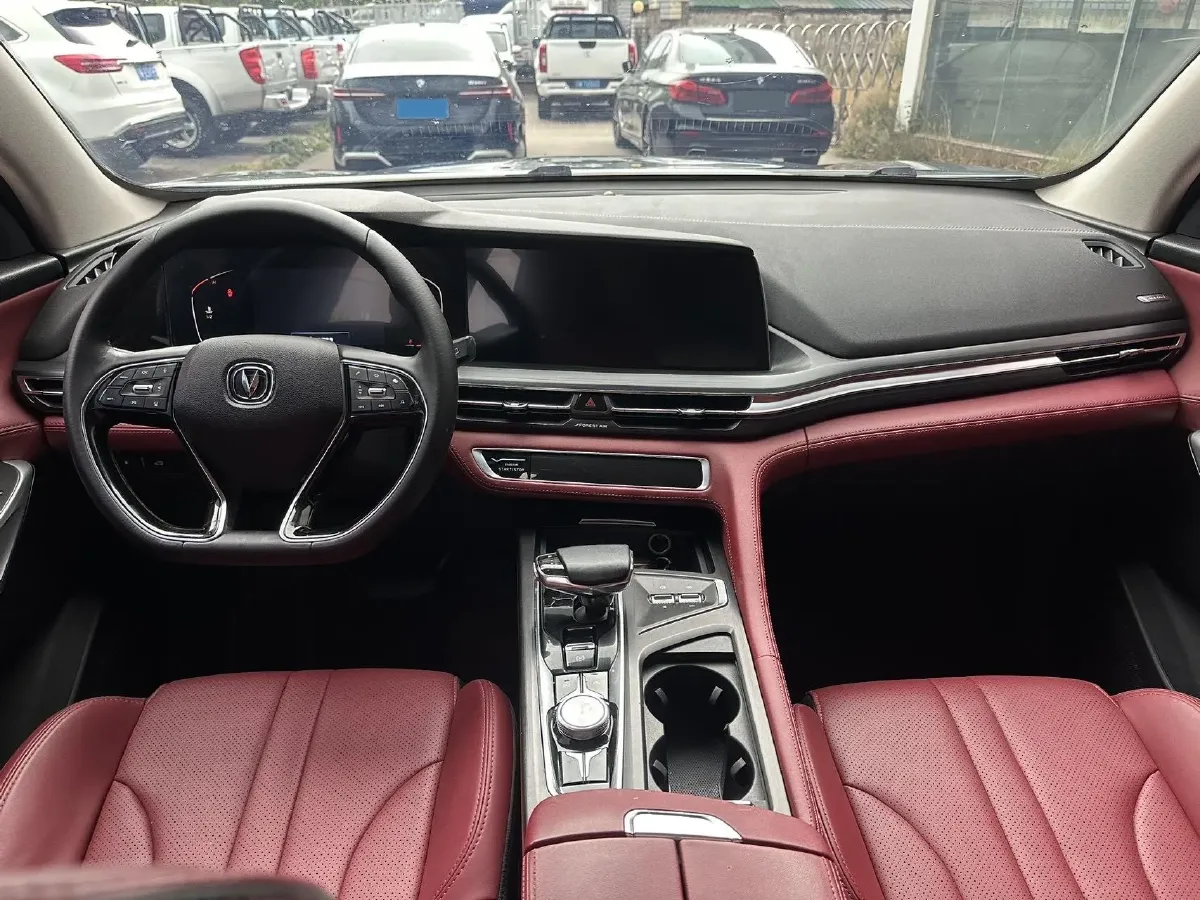 2021 ChangAn CS75 Plus 1.5T 178HP L4 6AT,autocango,china used car exporter,china ev exporter,chinese used car exporter,chinese used ev exporter