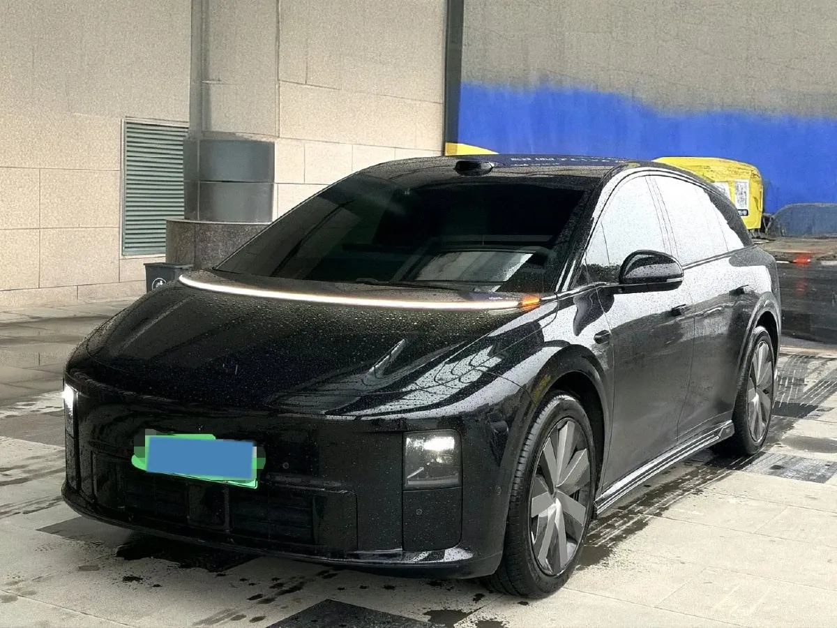 2025 Li i6 BEV,autocango,china used car exporter,china ev exporter,chinese used car exporter,chinese used ev exporter