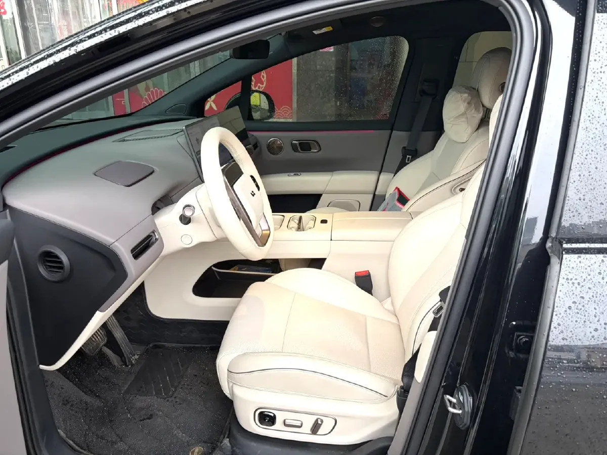 2025 Li i6 BEV,autocango,china used car exporter,china ev exporter,chinese used car exporter,chinese used ev exporter