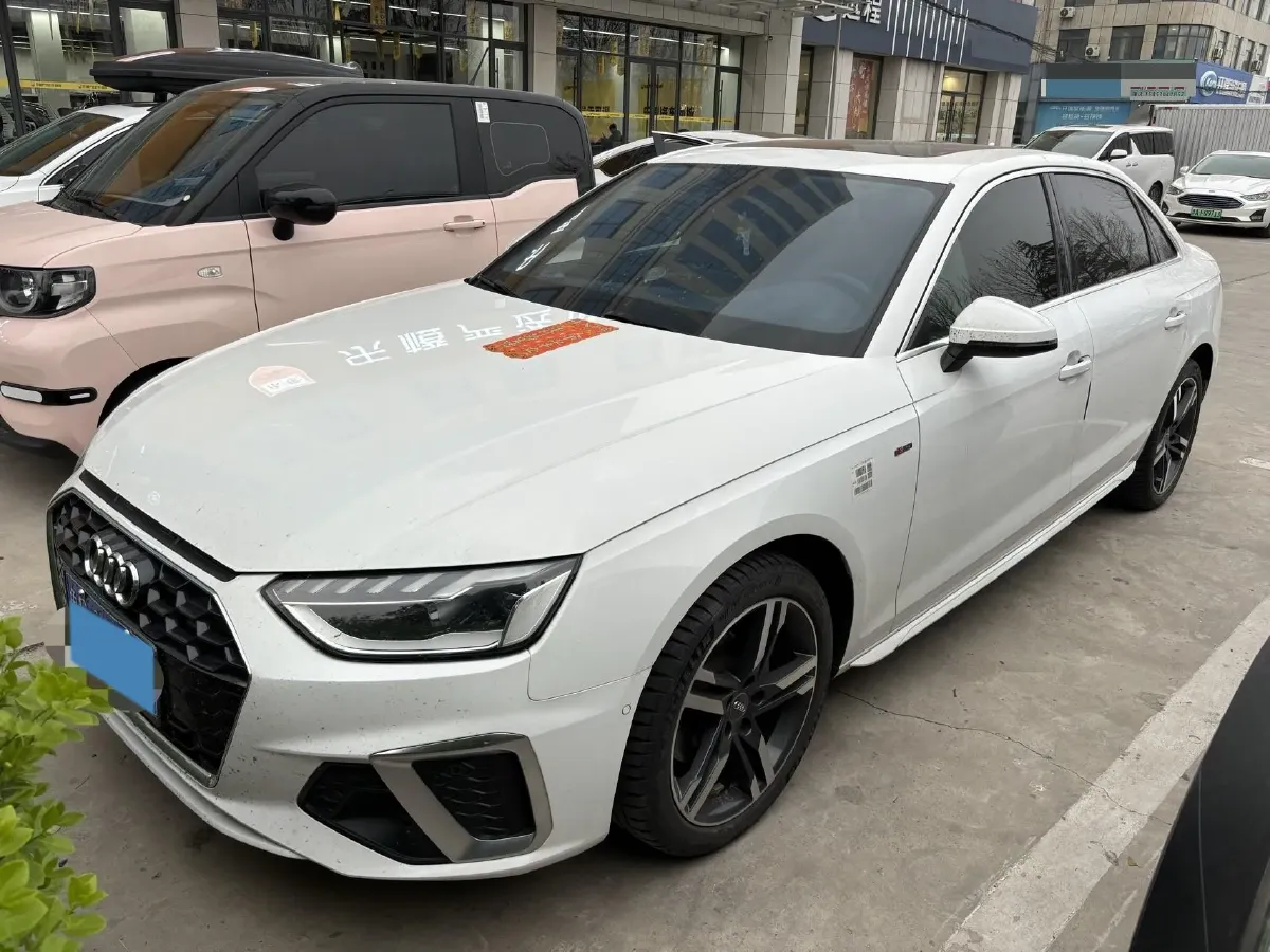 2020 Audi A4L 2.0T 190HP L4 7DCT,autocango,china used car exporter,china ev exporter,chinese used car exporter,chinese used ev exporter