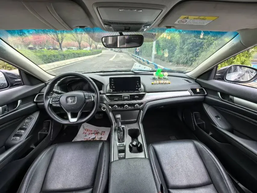2018 Honda Accord 1.5T 194HP L4 CVT,autocango,china used car exporter,china ev exporter,chinese used car exporter,chinese used ev exporter