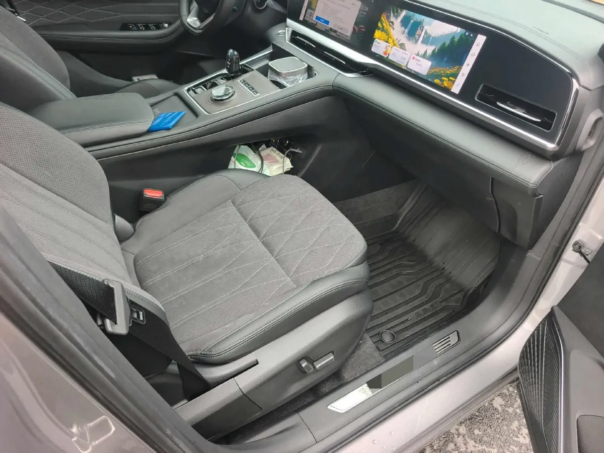 2025 Geely Monjaro 2.0T 238HP L4 8AT,autocango,china used car exporter,china ev exporter,chinese used car exporter,chinese used ev exporter