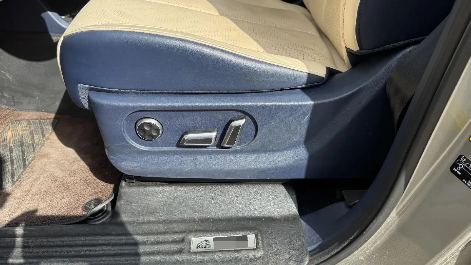 2022 Lincoln Corsair 2.0T 245HP L4 8AT,autocango,china used car exporter,china ev exporter,chinese used car exporter,chinese used ev exporter