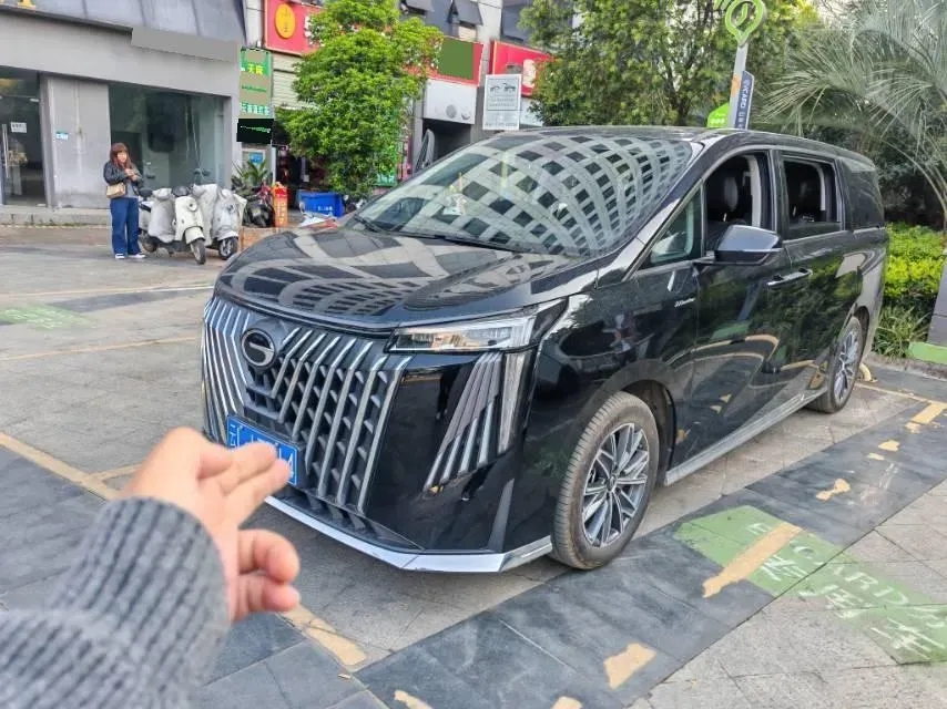 2024 GAC Trumpchi M8 2.0T 252HP L4 8AT,autocango,china used car exporter,china ev exporter,chinese used car exporter,chinese used ev exporter