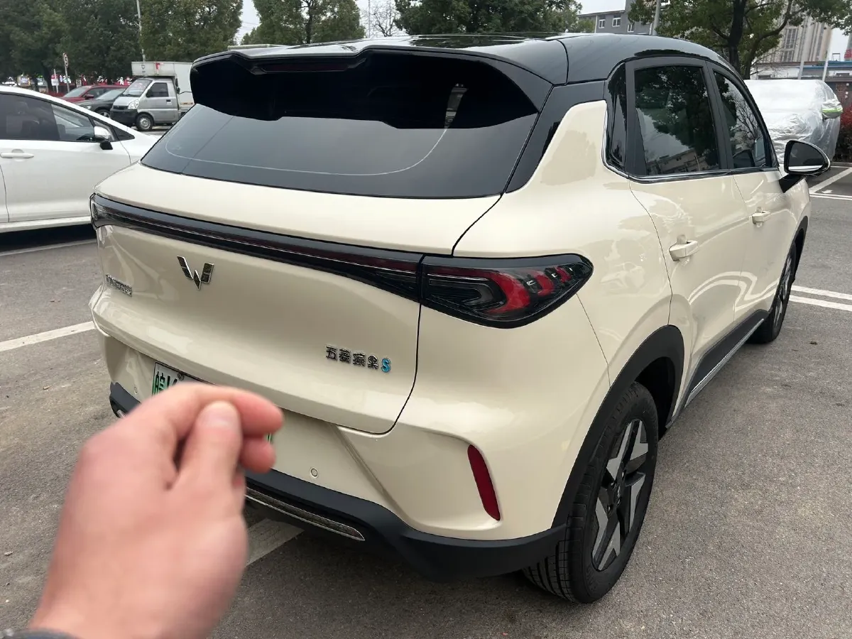 2025 WuLing BinGuo BEV,autocango,china used car exporter,china ev exporter,chinese used car exporter,chinese used ev exporter