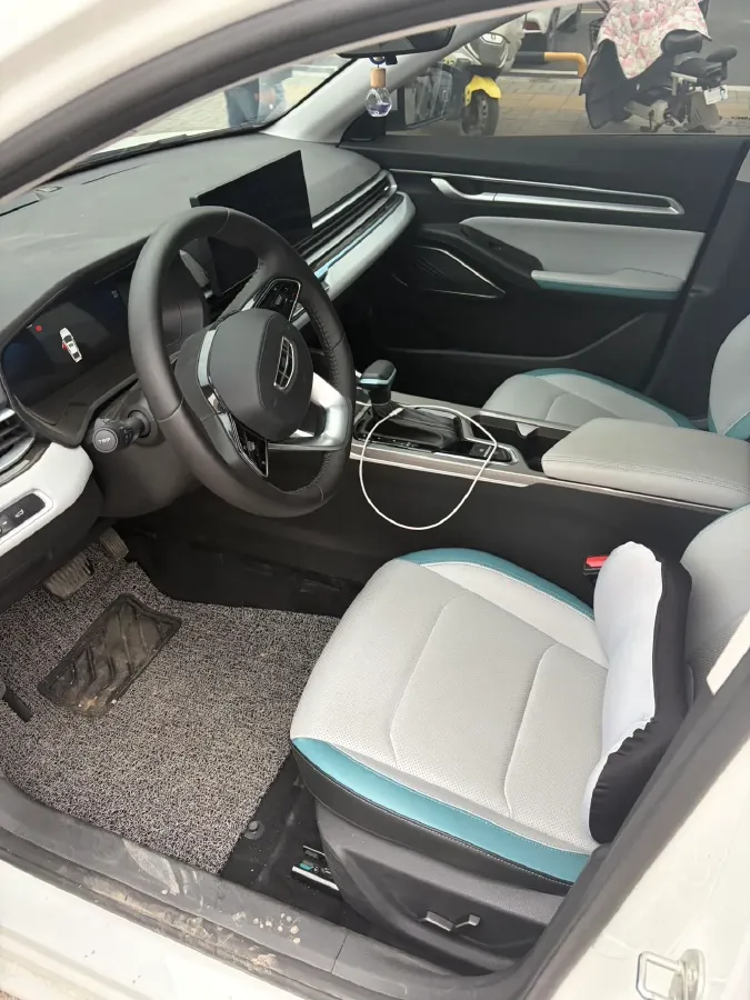 2023 Geely Emgrand 1.5L 127HP L4 CVT,autocango,china used car exporter,china ev exporter,chinese used car exporter,chinese used ev exporter