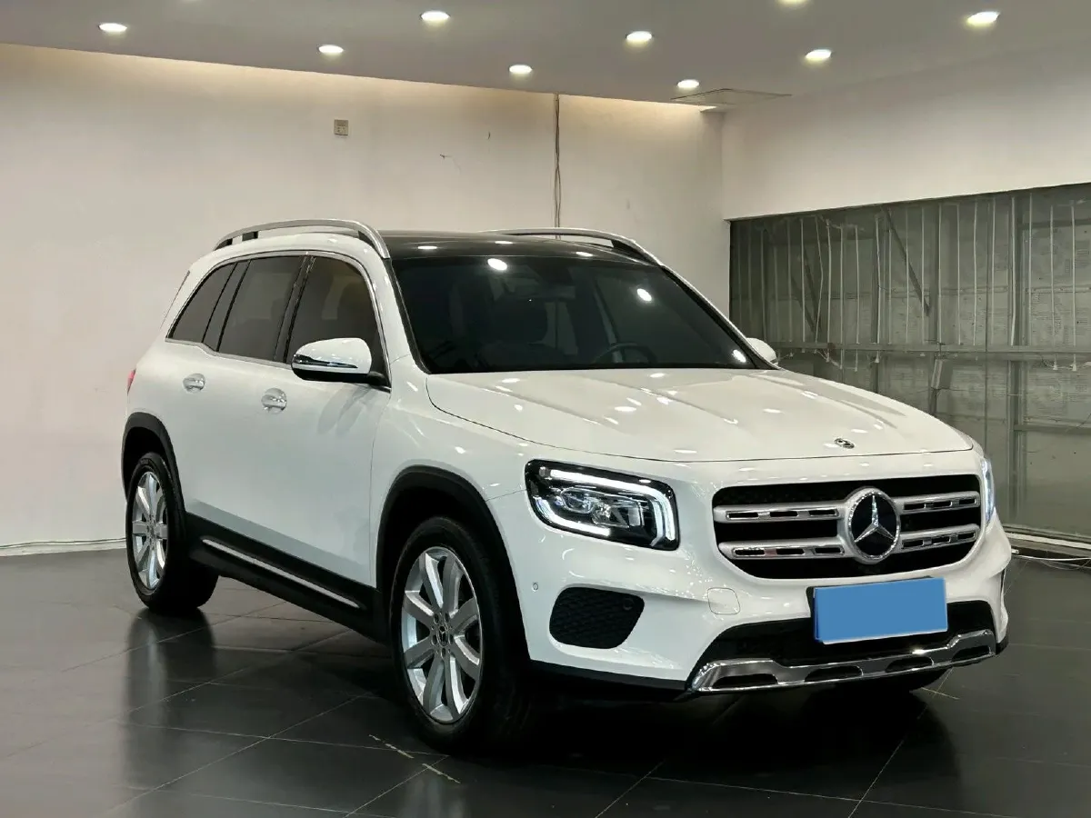 2020 Mercedes-Benz GLB Class 1.3T 163HP L4 7DCT,autocango,china used car exporter,china ev exporter,chinese used car exporter,chinese used ev exporter