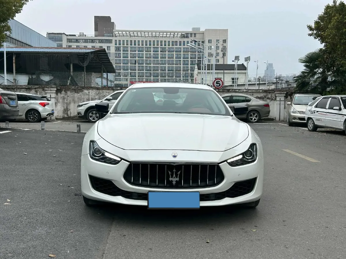 2019 Maserati Ghibli 3.0T 350HP V6 8AT,autocango,china used car exporter,china ev exporter,chinese used car exporter,chinese used ev exporter
