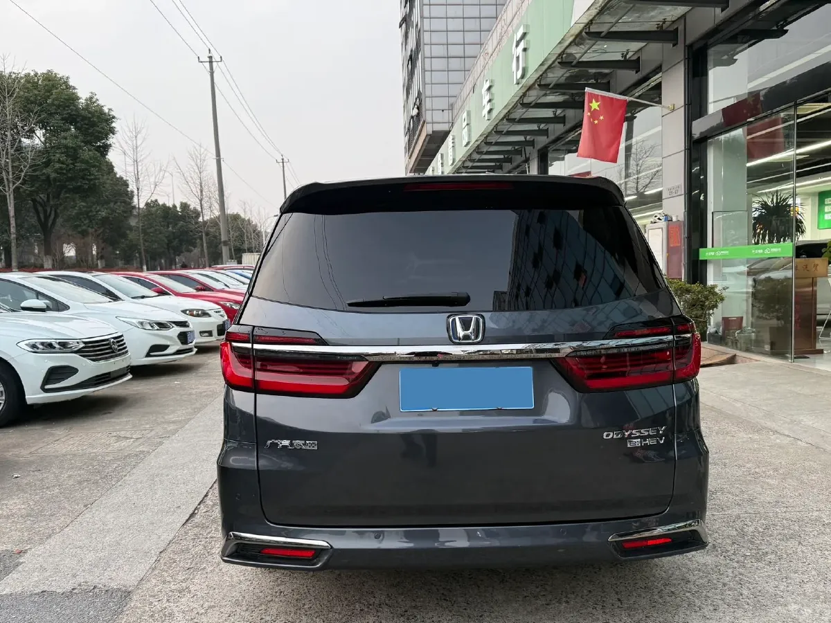 2022 Honda Odyssey 2.0L 146HP L4 E-CVT Hybrid,autocango,china used car exporter,china ev exporter,chinese used car exporter,chinese used ev exporter