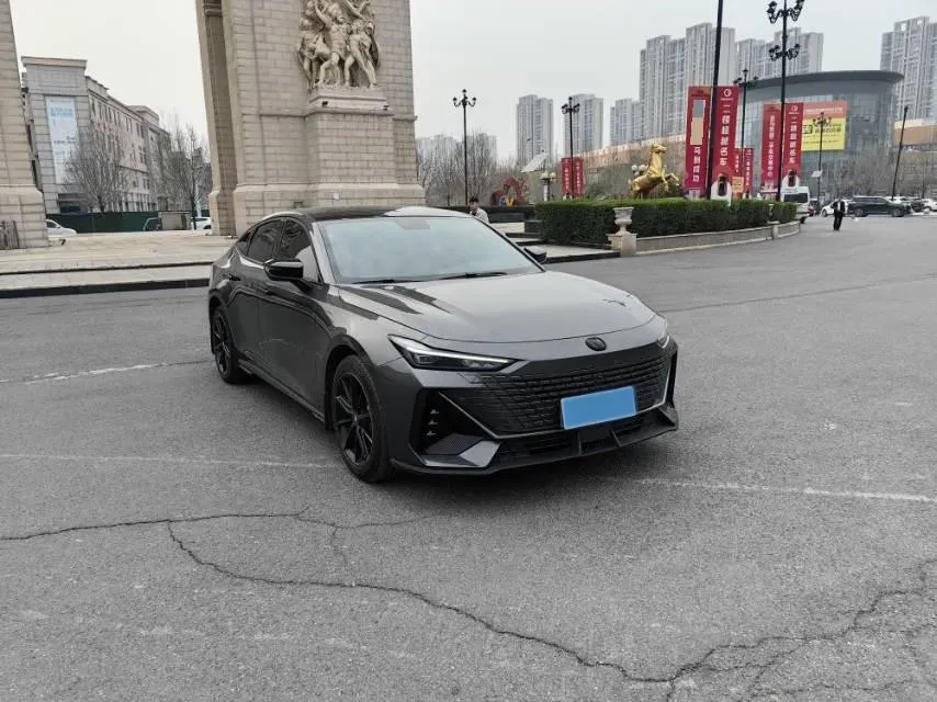 2022 ChangAn UNI-V 1.5T 188HP L4 7DCT,autocango,china used car exporter,china ev exporter,chinese used car exporter,chinese used ev exporter