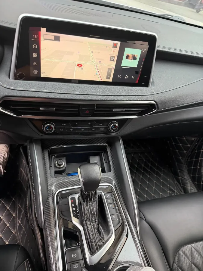 2017 MAXUS D90 2.0T 224HP L4 6AT,autocango,china used car exporter,china ev exporter,chinese used car exporter,chinese used ev exporter