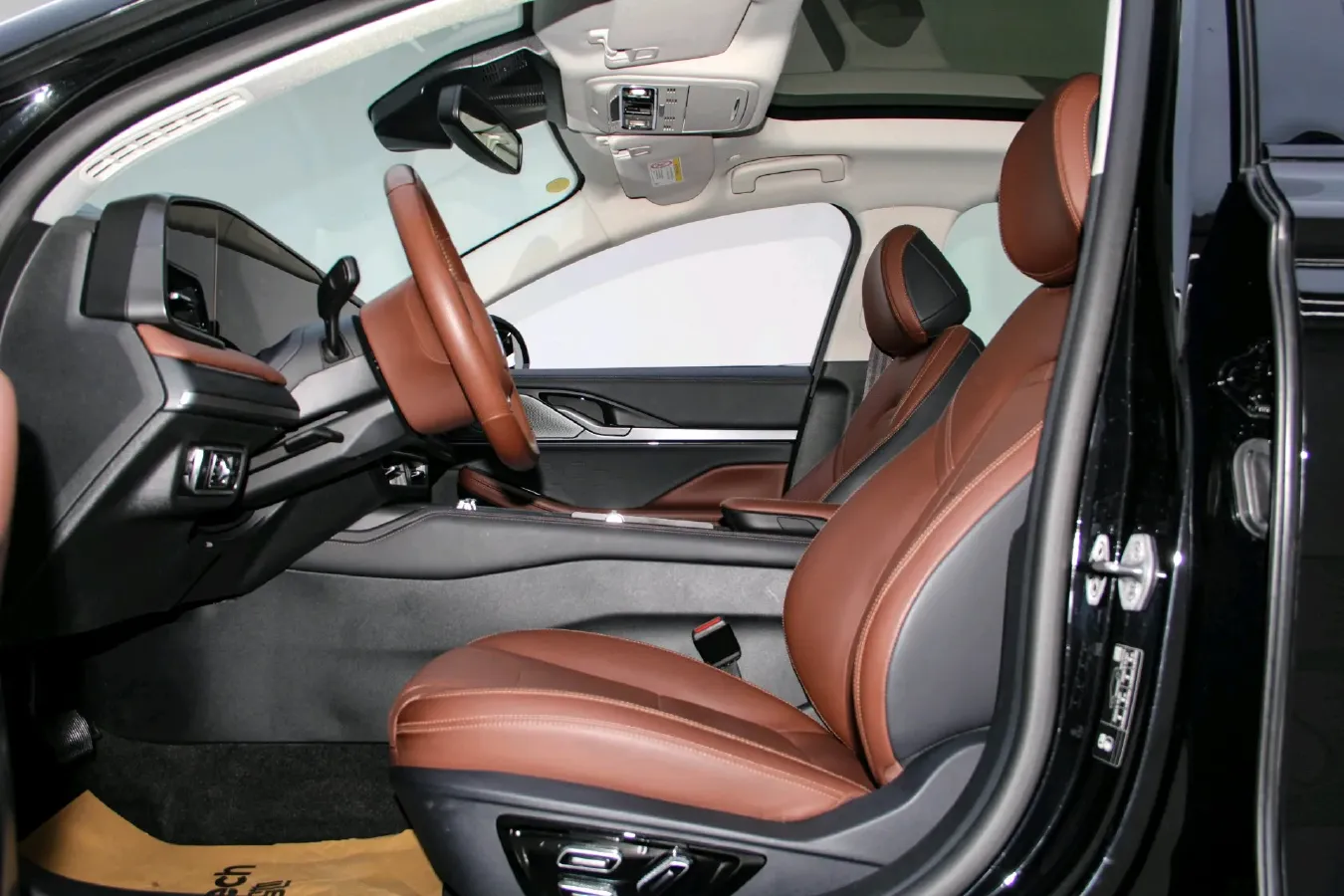 2024 Lincoln Z 2.0T 294HP L4 E-CVT Hybrid,autocango,china used car exporter,china ev exporter,chinese used car exporter,chinese used ev exporter