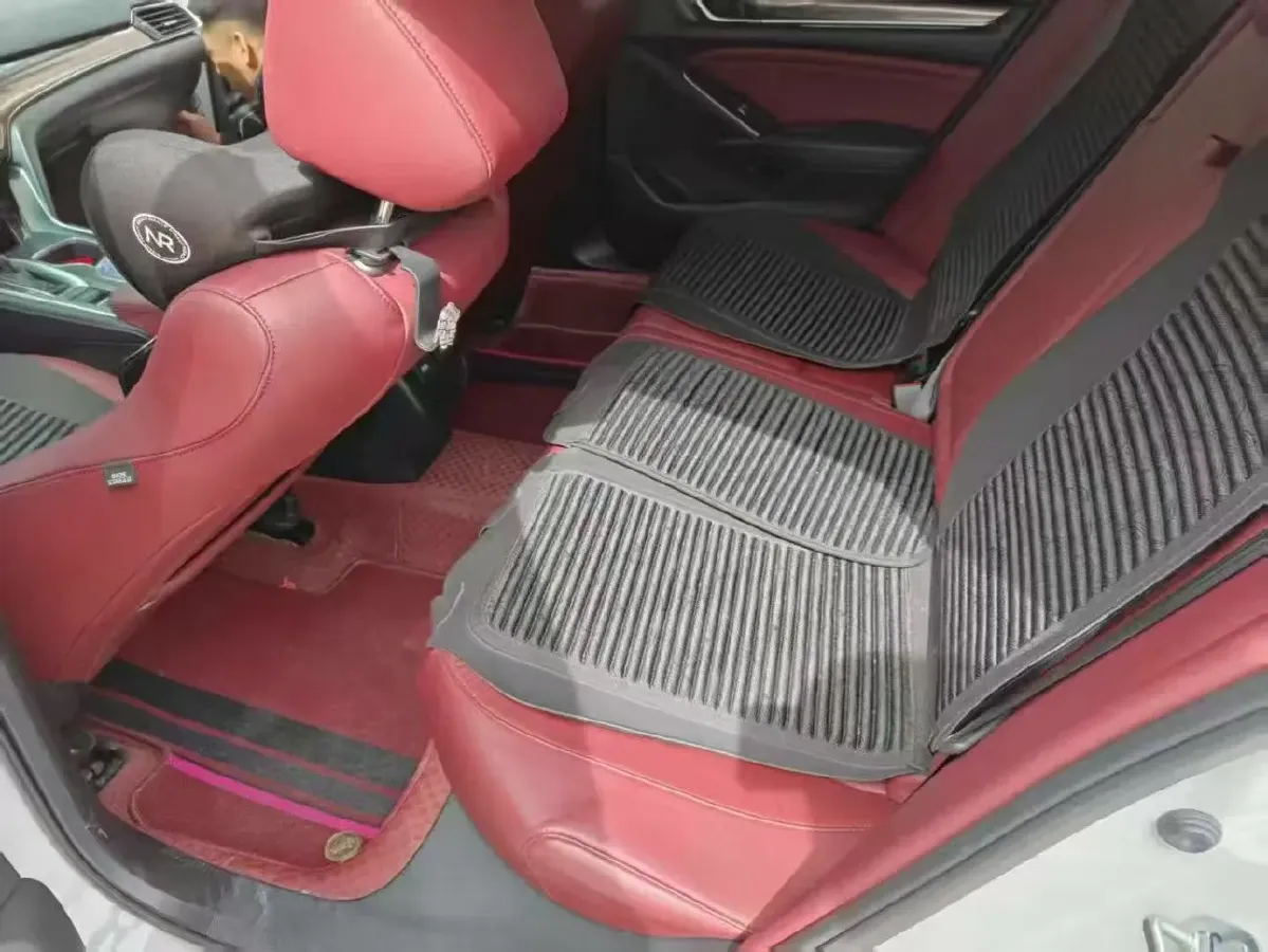 2022 Honda Accord 1.5T 194HP L4 CVT,autocango,china used car exporter,china ev exporter,chinese used car exporter,chinese used ev exporter