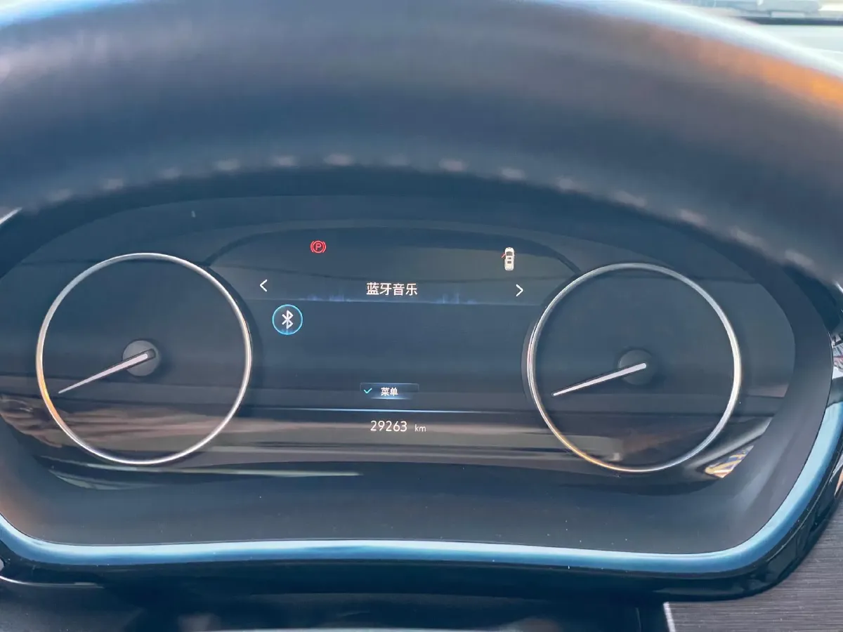 2022 Buick GL8 2.0T 237HP L4 9AT,autocango,china used car exporter,china ev exporter,chinese used car exporter,chinese used ev exporter