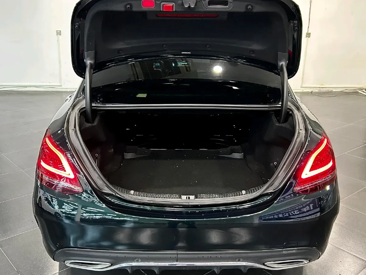 2021 Mercedes-Benz C Class 1.5T 184HP L4 9AT,autocango,china used car exporter,china ev exporter,chinese used car exporter,chinese used ev exporter