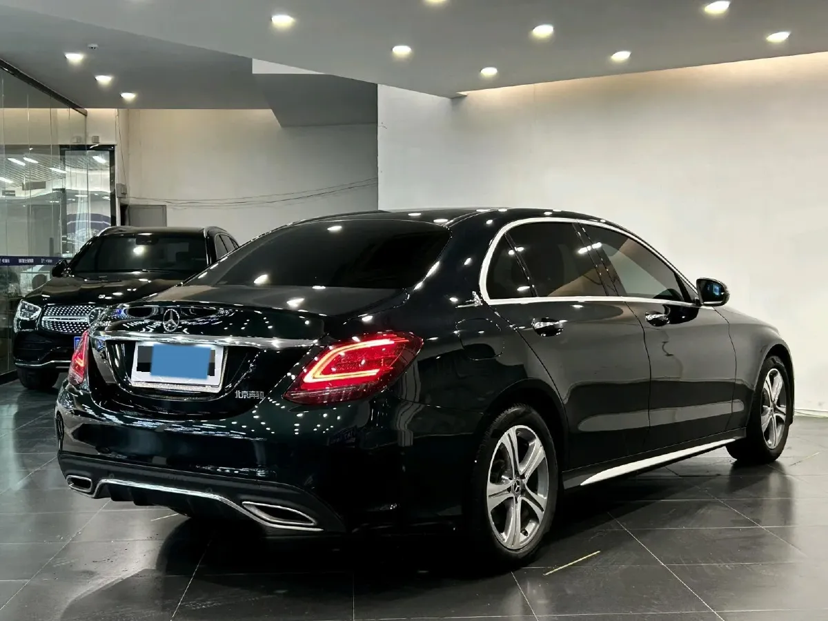 2021 Mercedes-Benz C Class 1.5T 184HP L4 9AT,autocango,china used car exporter,china ev exporter,chinese used car exporter,chinese used ev exporter