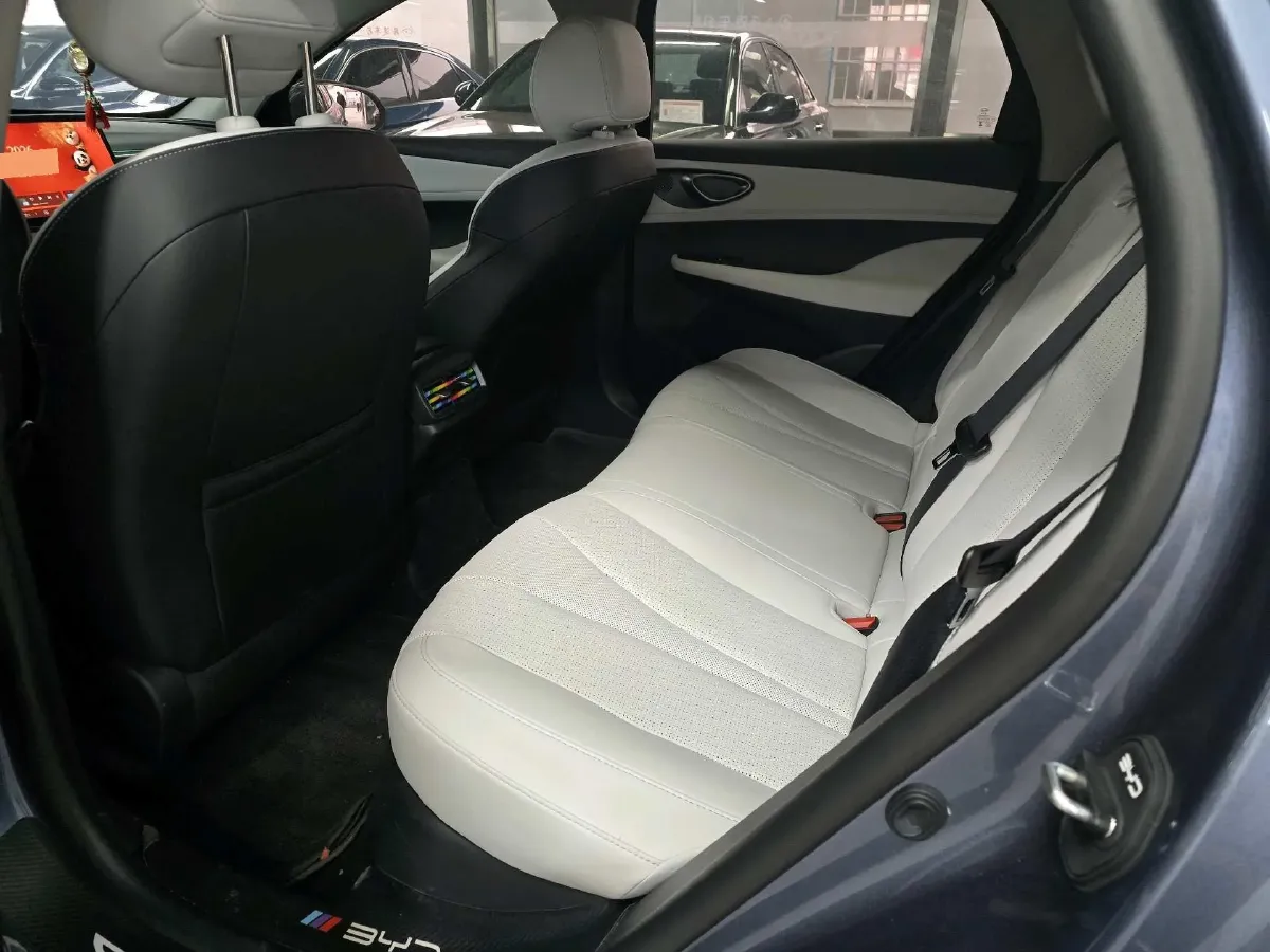 2025 BYD Seal05 DM-i 1.5L 101HP L4 E-CVT PHEV 7.68KWH,autocango,china used car exporter,china ev exporter,chinese used car exporter,chinese used ev exporter