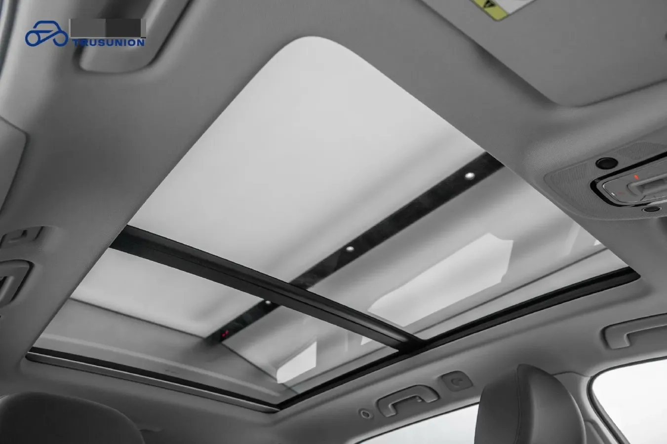 2023 Audi Q7 2.0T 265HP L4 8AT,autocango,china used car exporter,china ev exporter,chinese used car exporter,chinese used ev exporter