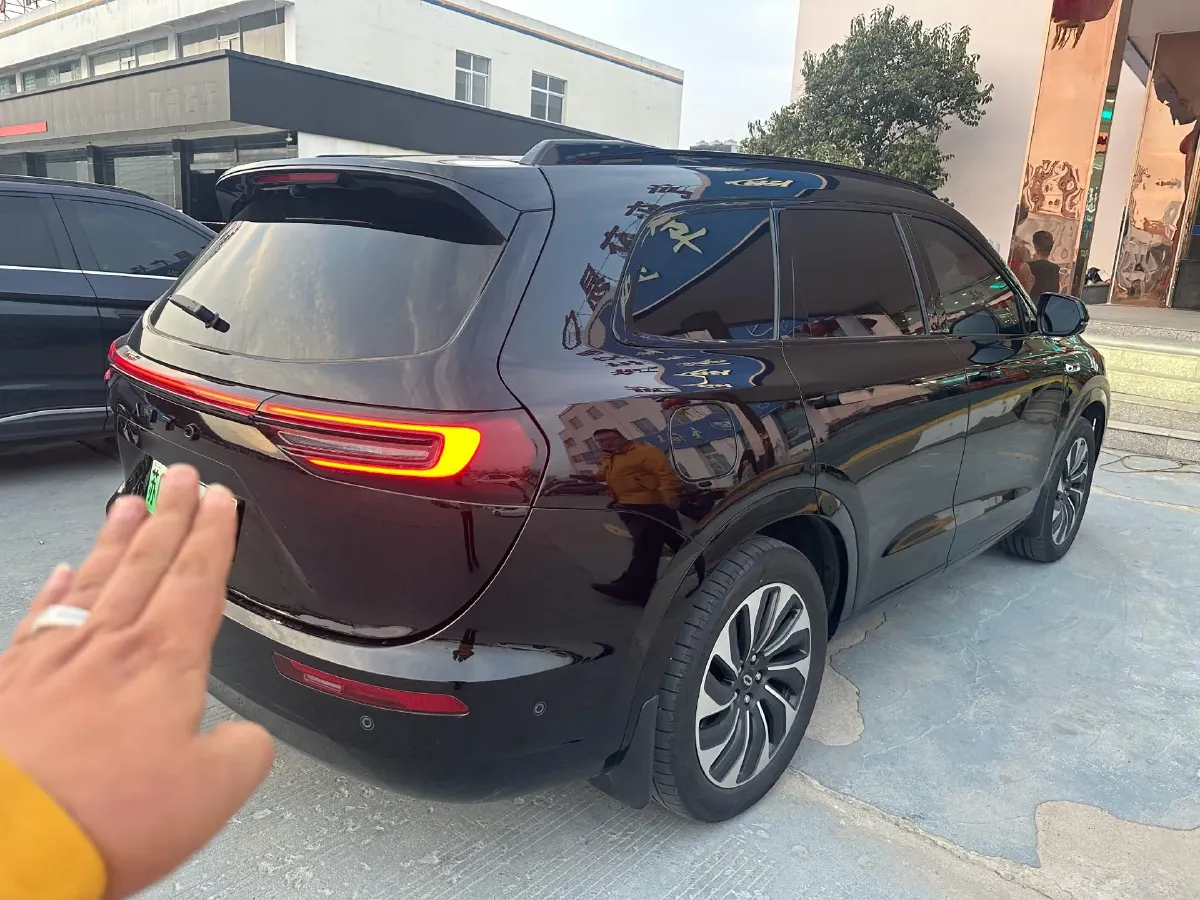 2024 AITO AITO M7 1.5T 152HP L4 REEV 42KWH,autocango,china used car exporter,china ev exporter,chinese used car exporter,chinese used ev exporter