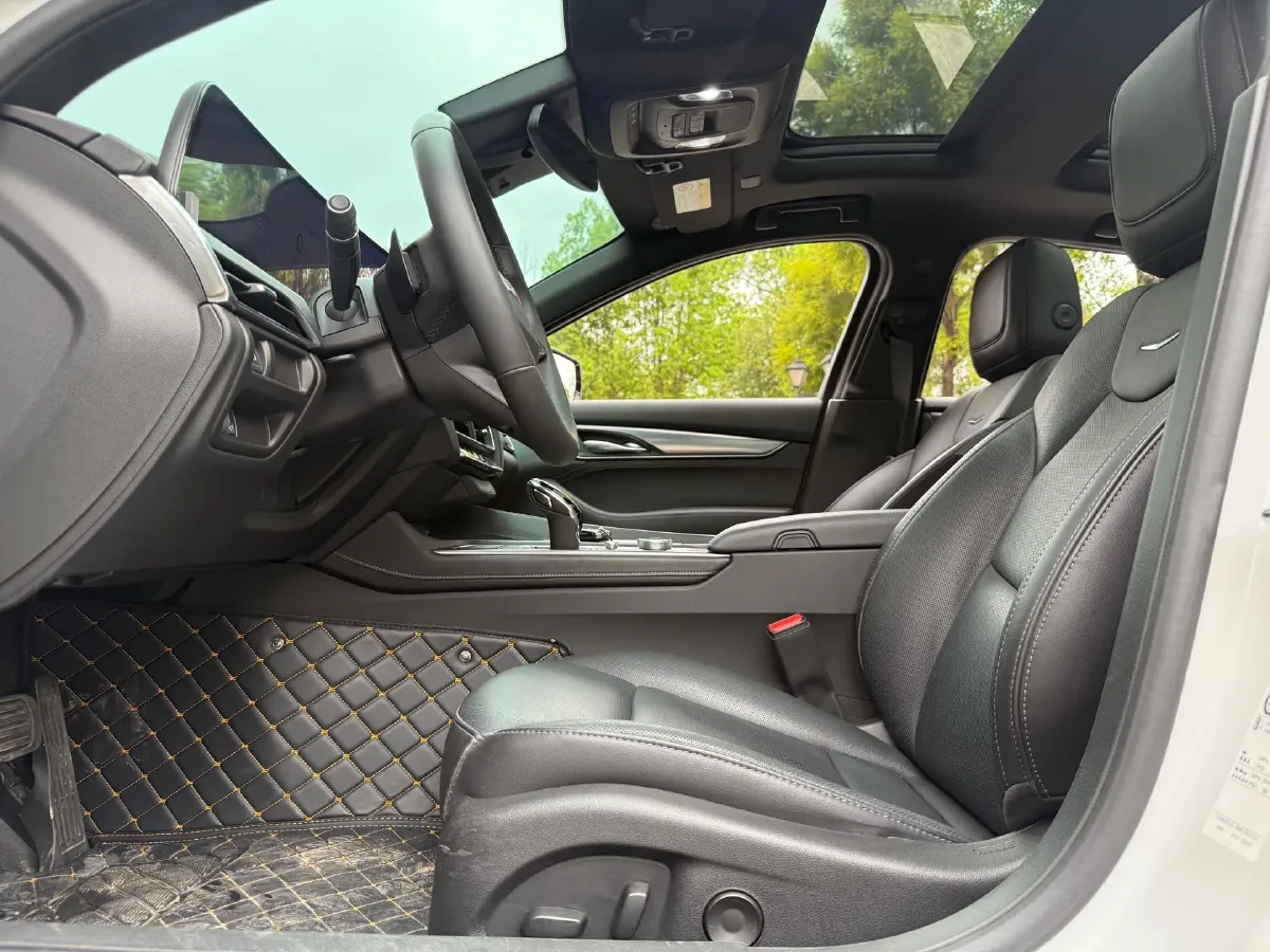 2024 Cadillac CT5 2.0T 237HP L4 10AT,autocango,china used car exporter,china ev exporter,chinese used car exporter,chinese used ev exporter