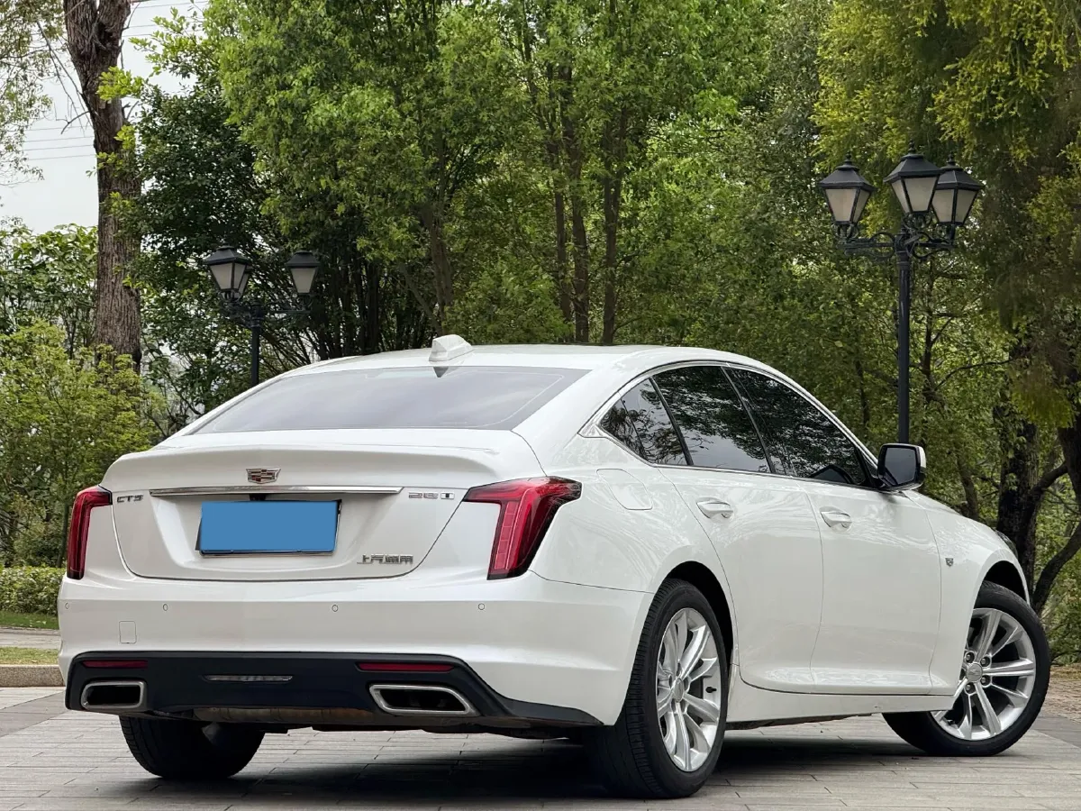 2024 Cadillac CT5 2.0T 237HP L4 10AT,autocango,china used car exporter,china ev exporter,chinese used car exporter,chinese used ev exporter