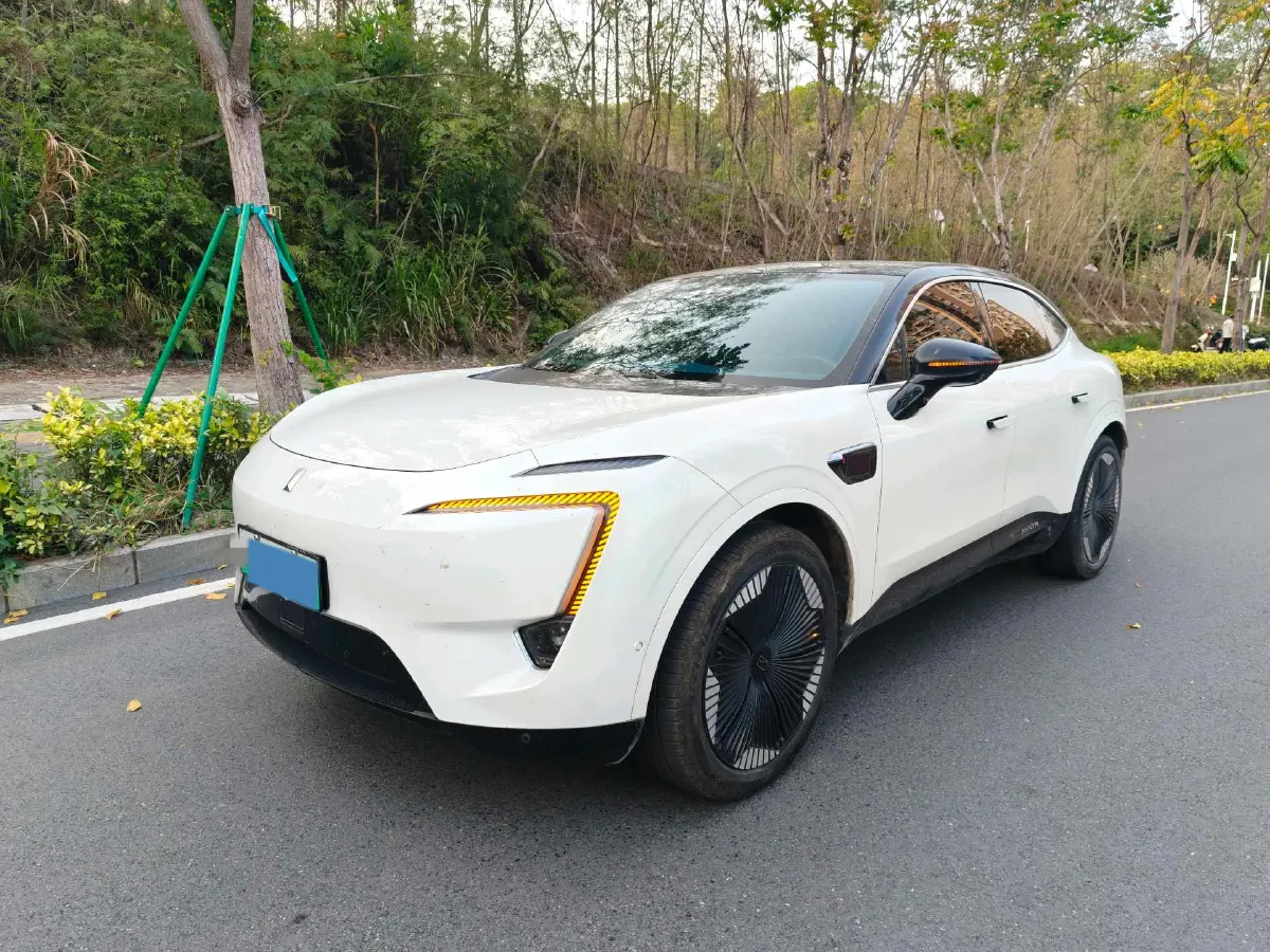 2024 Avatr 11 BEV 116KWH,autocango,china used car exporter,china ev exporter,chinese used car exporter,chinese used ev exporter