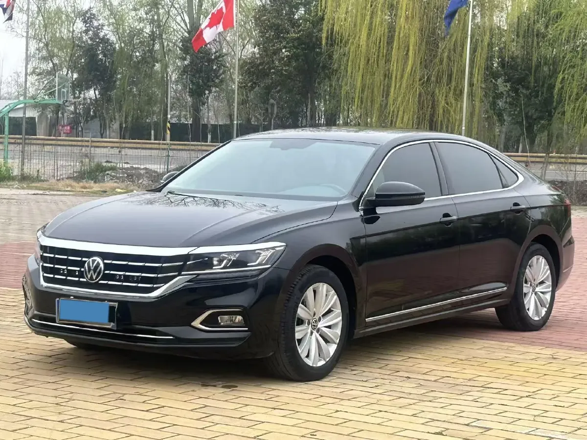 2020 Volkswagen Passat 2.0T 186HP L4 7DCT,autocango,china used car exporter,china ev exporter,chinese used car exporter,chinese used ev exporter