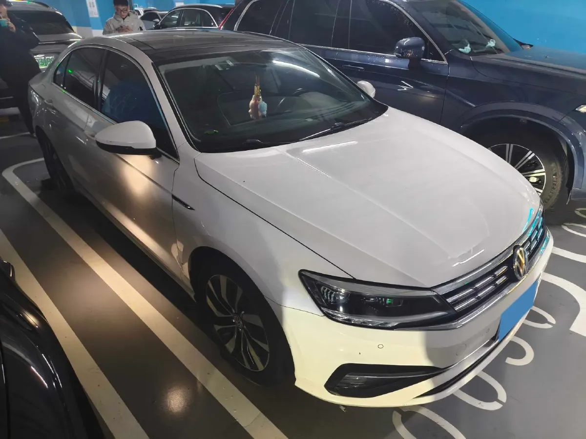 2019 Volkswagen Tayron 2.0T 186HP L4 7DCT,autocango,china used car exporter,china ev exporter,chinese used car exporter,chinese used ev exporter