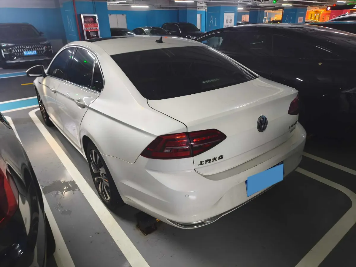 2019 Volkswagen Tayron 2.0T 186HP L4 7DCT,autocango,china used car exporter,china ev exporter,chinese used car exporter,chinese used ev exporter