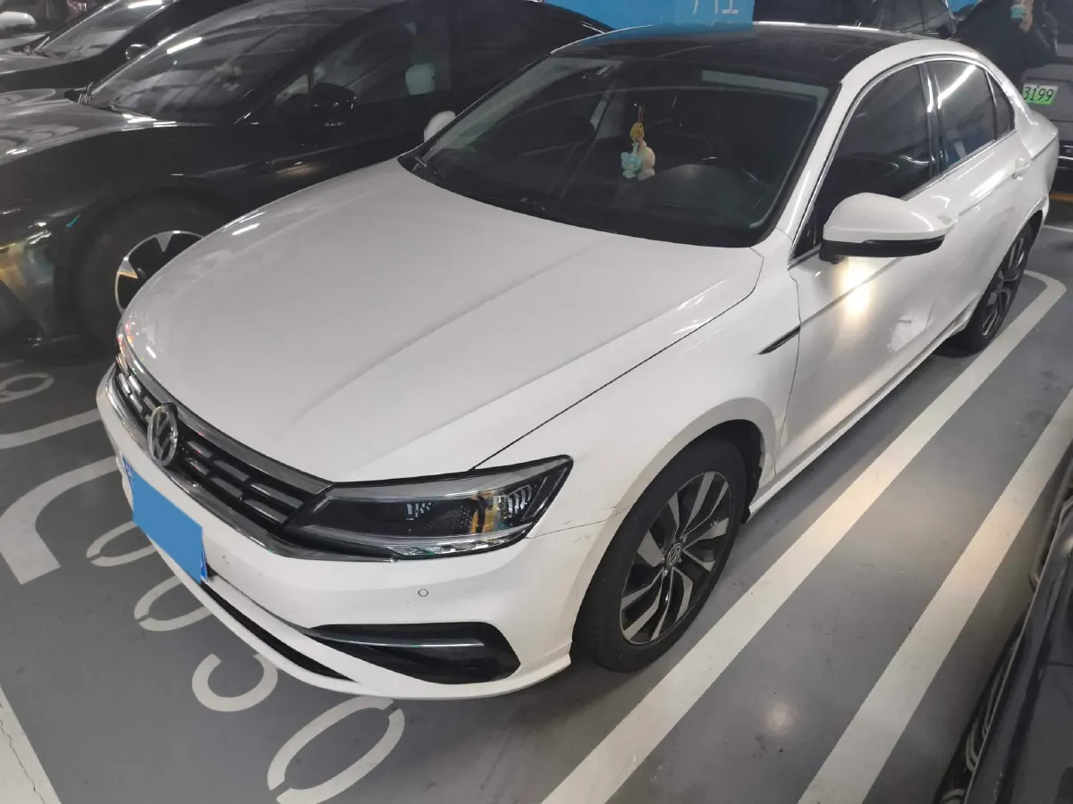 2019 Volkswagen Tayron 2.0T 186HP L4 7DCT,autocango,china used car exporter,china ev exporter,chinese used car exporter,chinese used ev exporter