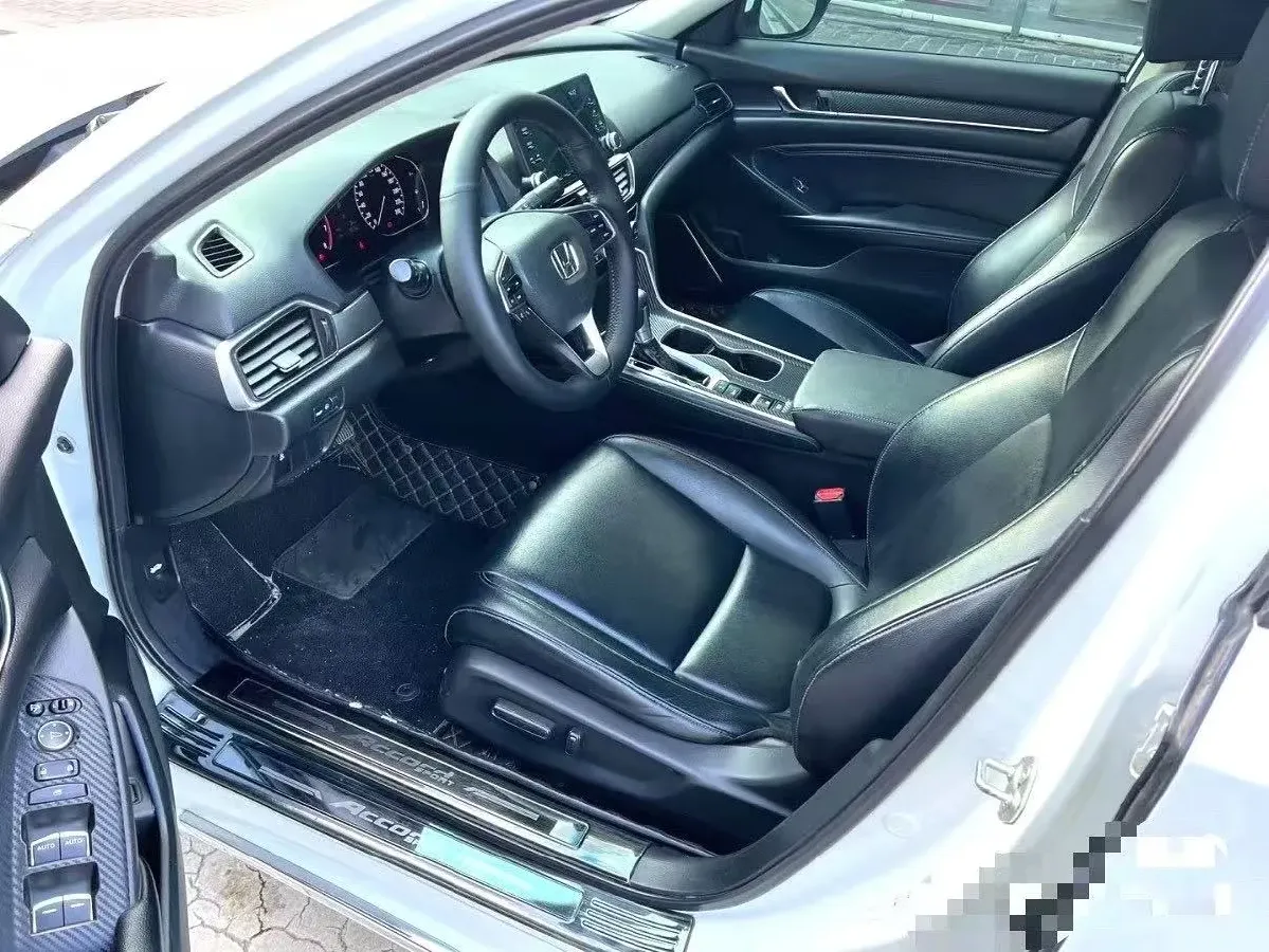 2022 Honda Accord 1.5T 194HP L4 CVT,autocango,china used car exporter,china ev exporter,chinese used car exporter,chinese used ev exporter