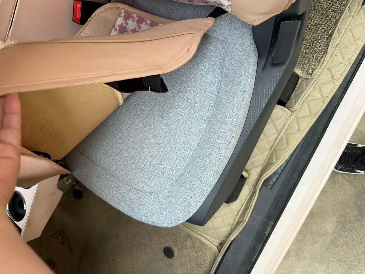 2022 WuLing HongGuang MINI EV BEV 13.9KWH,autocango,china used car exporter,china ev exporter,chinese used car exporter,chinese used ev exporter