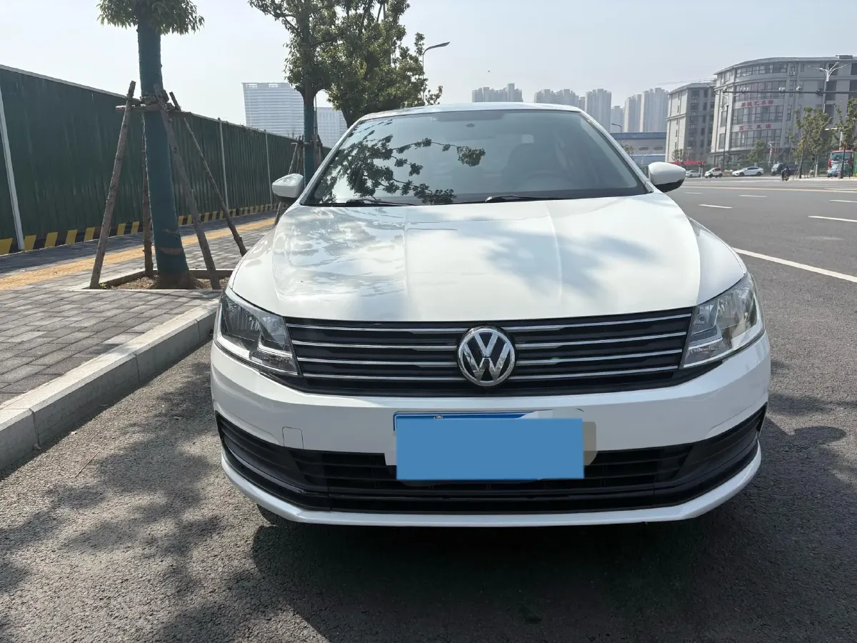 2017 Buick Excelle 1.5L 114HP L4 5MT,autocango,china used car exporter,china ev exporter,chinese used car exporter,chinese used ev exporter