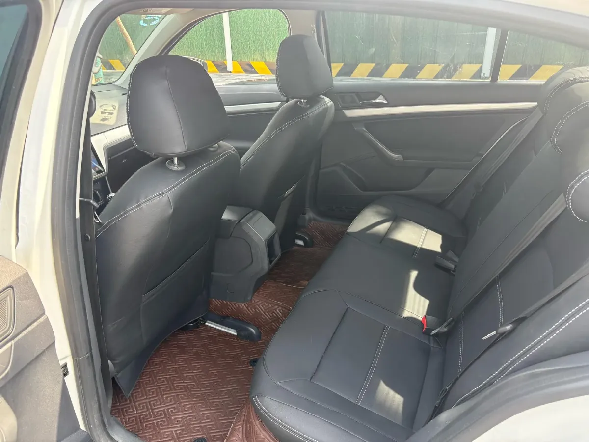 2017 Buick Excelle 1.5L 114HP L4 5MT,autocango,china used car exporter,china ev exporter,chinese used car exporter,chinese used ev exporter