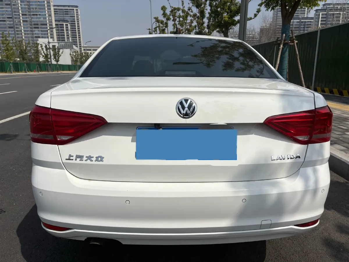 2017 Buick Excelle 1.5L 114HP L4 5MT,autocango,china used car exporter,china ev exporter,chinese used car exporter,chinese used ev exporter