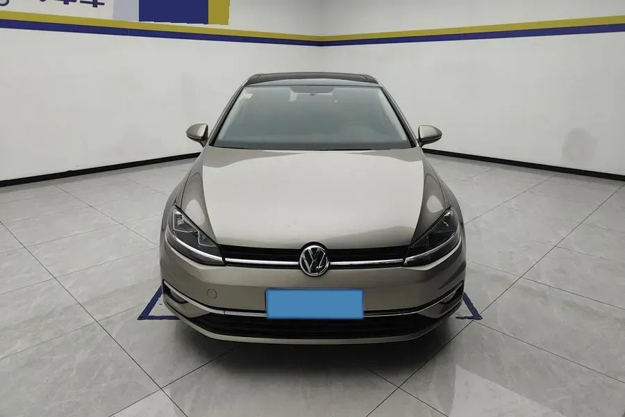 2018 Volkswagen Golf 1.4T 131HP L4 7DCT,autocango,china used car exporter,china ev exporter,chinese used car exporter,chinese used ev exporter